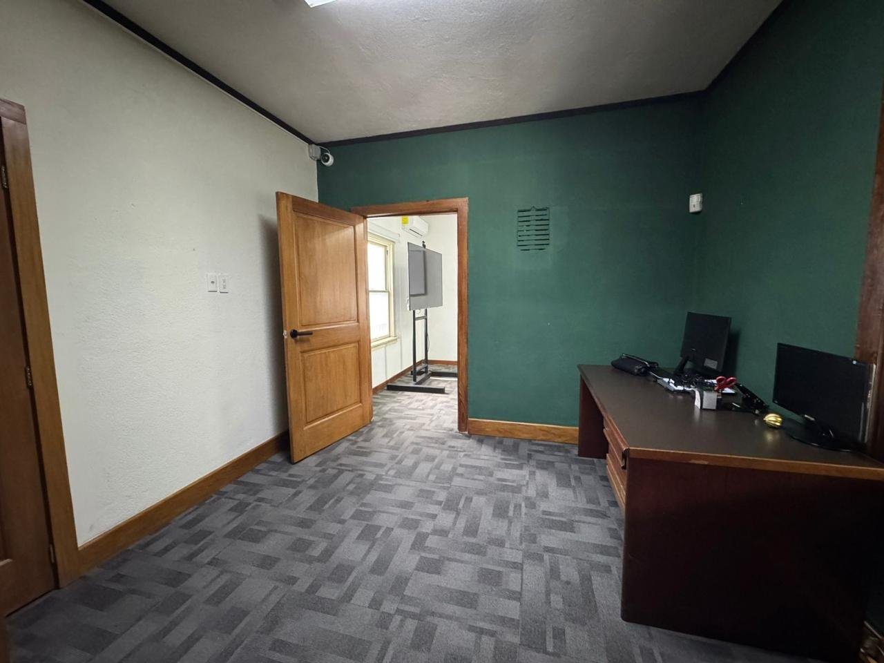 CASA PARA OFICINAS/BODEGA, ZONA 13.