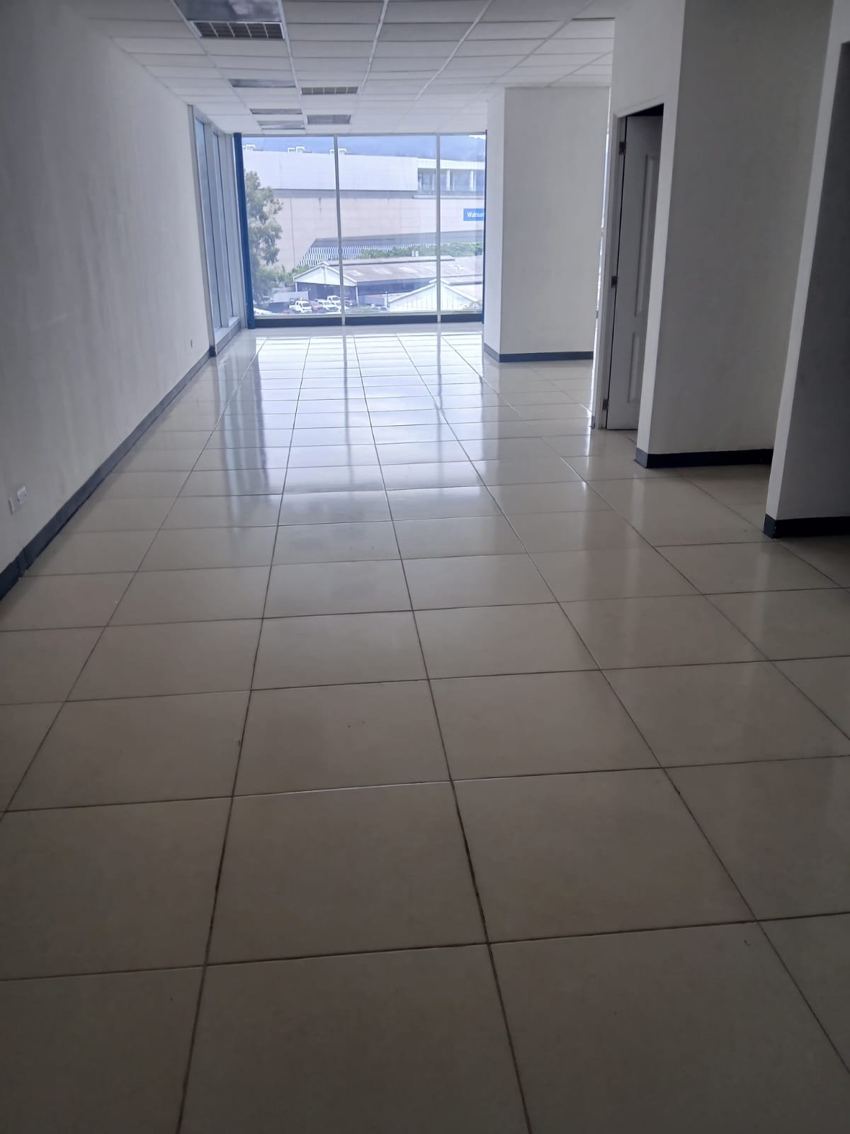 ZONA PRADERA, ZONA 10.